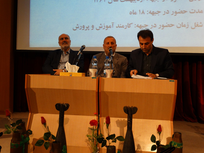 هشتمین نسل ماندگار و تجلیل از بانوی رزمنده حاجیه خانم خراسانی(18-12-95)